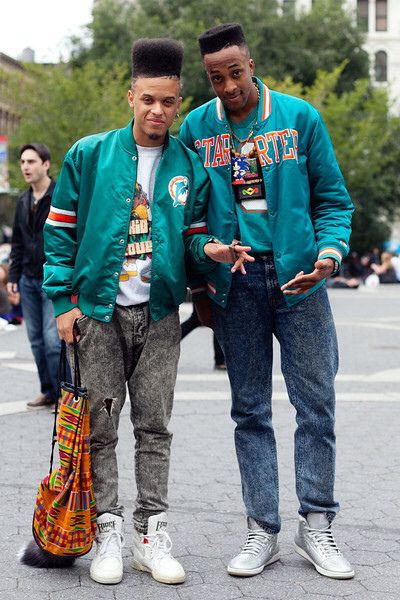 Retro outfits ideas for men Men 90s Outfit, Retro Outfits Men, 90s Outfit Men, Grunge Style Outfits, Retro Fashion Mens, 90s Party Outfit, Throwback Outfits, Oc Fashion, 80s Fashion Men