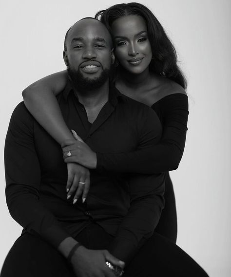 Professional Couple Photoshoot Black, Couple Christmas Photoshoot Black People, All Black Couples Photoshoot, Baecation Goals, Christmas Poses For Couples, Sotho Wedding, Dark Engagement Photos, Podcast Shoot, Engagement Photo Shoot Poses