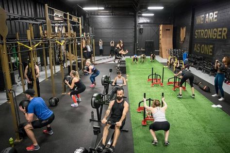 Personal Training Studio Design, Gym Makeover, Crossfit Studio, Functional Training Gym, Gym Community, Crossfit Garage Gym, Fitness Design Gym, Gym Architecture, Football Factory