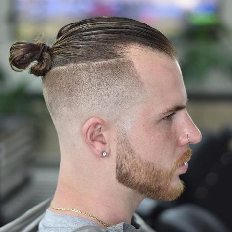 11 Awesome Man Bun Hairstyles With a Fade for 2019 High Fade Man Bun, Man Bun Shaved Sides Undercut, Men Bun Hairstyles, Man Bun With Fade, Man Bun Top Knot, Man Bun Haircut, Haircut Man, Man Bun Undercut, Man Bun Styles