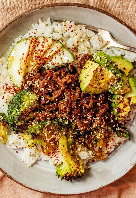 Gochujang beef and broccoli are a weeknight meal winner. Easy, fast, delicious. The post Gochujang Beef and Broccoli appeared first on Tried and True Recipes. Gochujang Beef, Broccoli Bowl, Gochujang Recipe, Radish Kimchi, Ground Beef Rice, Tried And True Recipes, Beef And Broccoli, Beef Stir Fry, Beef And Rice