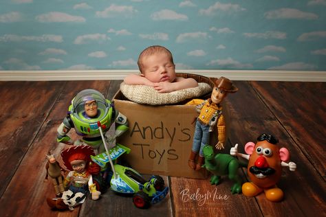 Disney Toy Story Newborn Photo Buzz Lightyear Woody Andy's Toys #disney #disneybaby #toystory #andystoys #newbornphoto #newbornphotography #characterbaby Disney Themed Nursery Boy Toy Story, Toy Story Milestone Picture, Toy Story Newborn Photography, Newborn Disney Photoshoot, Toy Story Baby Photoshoot, Disney Newborn Photography, Buzz Lightyear Photoshoot, Toy Story Newborn Pictures, Toy Story Baby Announcement