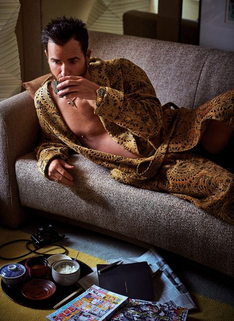 Gq Usa, Jiro Dreams Of Sushi, Mark Seliger, Celebrity Film, Justin Theroux, Tv Couples, Famous Girls, Mango Man, What Happened