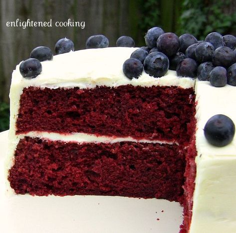 Vegan Red Velvet Cake | power hungry Gluten Free Red Velvet Cake, Vegan Red Velvet Cake, Vegan Red Velvet, Patisserie Vegan, Eggless Cakes, Vegan Birthday, Valentines Cake, Cooking Vegan, Birthday Tomorrow