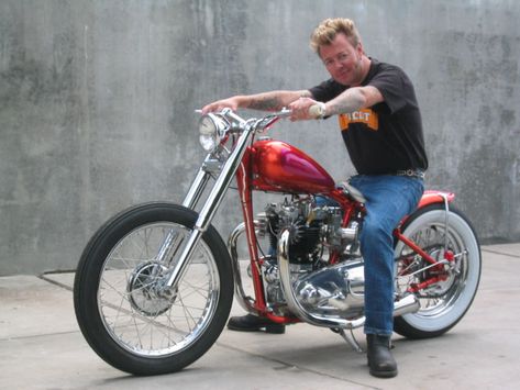 Brian Setzer on his Triumph Thunderbird! Triumph Bobber Custom, Triumph Chopper, Triumph Motorbikes, Brian Setzer, Triumph Thunderbird, Memphis Belle, Old School Chopper, Triumph Bikes, Triumph Bobber