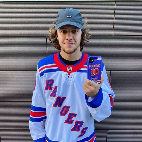 Artemi Panarin, Rangers Hockey, New York Rangers, Ice Hockey, Nhl, A Good Man, Hockey, New York