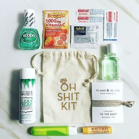 Adorable and hilarious hangover kits to give out to your bride tribe post-bachelorette party Bachelorette Party Essentials, Bachelorette Party Weekend, Nashville Bachelorette Party, Vegas Bachelorette, Hangover Kit, Bachelorette Party Planning, Bridal Bachelorette Party, Bachelorette Party Games, Bachelorette Trip