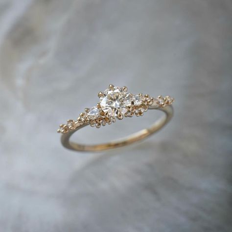 Cute Promise Rings, Pretty Engagement Rings, Dream Wedding Ring, Cute Engagement Rings, Future Engagement Rings, Special Ring, Dream Engagement, Dream Engagement Rings, Beautiful Engagement Rings