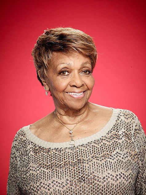 Cissy Houston, Gospel Concert, Musical Artist, Luther Vandross, Black Queens, Intelligent Women, Concert Series, Favorite Artist, Aretha Franklin