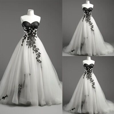 Black Bridal Bouquet Brides, Wedding Dress With Black Details, White Wedding Dress With Burgundy Accents, Black And White Wedding Dress Ballgown, Butterfly Dress Wedding, Wedding Dress White And Black, Black And White Wedding Dress Corset Victorian Ball Gowns, White And Black Wedding Dresses, Black Accent Wedding Dress