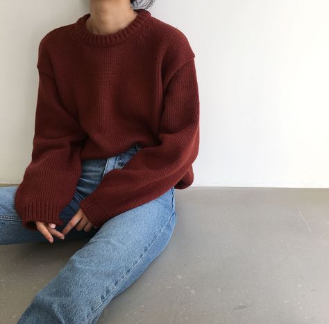 Burgundy Jeans, Korean Fashion Outfits, Big Sweaters, 90's Fashion, Famous Designer, Maroon Sweater, Pullover Outfit, Korean Fashion Trends, Instagram Beauty