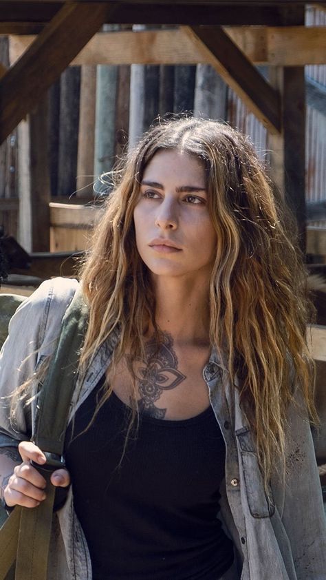 Nadia Hilker, Lexa E Clarke, Walking Dead Zombies, Walking Dead Cast, The Walking Dead Tv, Fear The Walking Dead, Daryl Dixon, Zombie Apocalypse, Metropolis