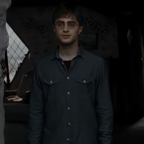 Deathly Hallows Harry Potter, Harry Potter Deathly Hallows Part 2, Harry James Potter Deathly Hallows, Enemies To Friends To Lovers, Enemies To Friends, Hardy Potter, Dan Radcliffe, Deathly Hallows Part 2, Friends To Lovers