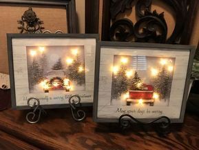 light up holiday bag art Lighted Canvas Art Christmas, Gift Bag Crafts Projects, Gift Bag Pictures, Light Up Picture Frame Diy, Christmas Gift Bag Picture Frame, Gift Bag Picture Frame, Christmas Decor Picture Frames, Picture Frame Christmas Crafts, Gift Bag Crafts