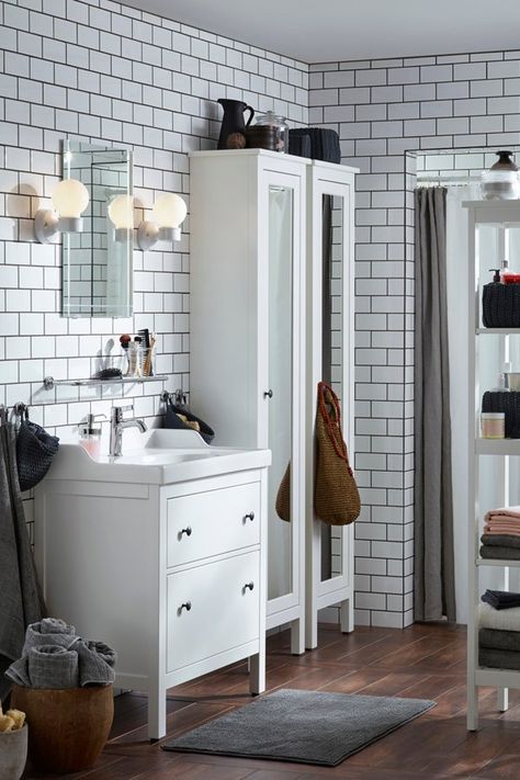 If your entire family is sharing one bathroom, picking out the right storage is key. IKEA bathroom storage keeps everything organized so your family can find their toothbrushes and towels during the hectic morning rush hour. Click to find bathroom storage that fits your style and space. Stile Joanna Gaines, Ikea Bathroom Storage, Ikea Bathroom, Bathroom Design Ideas, Gorgeous Bathroom, Rustic Bathrooms, Boho Bathroom, Apartment Bathroom, Dark Interiors