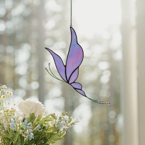 Heather Decoration, Stained Glass Butterfly Pattern, Stained Glass Art Window, Glass Art Window, Butterfly Suncatcher, L'art Du Vitrail, Stained Glass Patterns Free, Art Window, Window Suncatchers