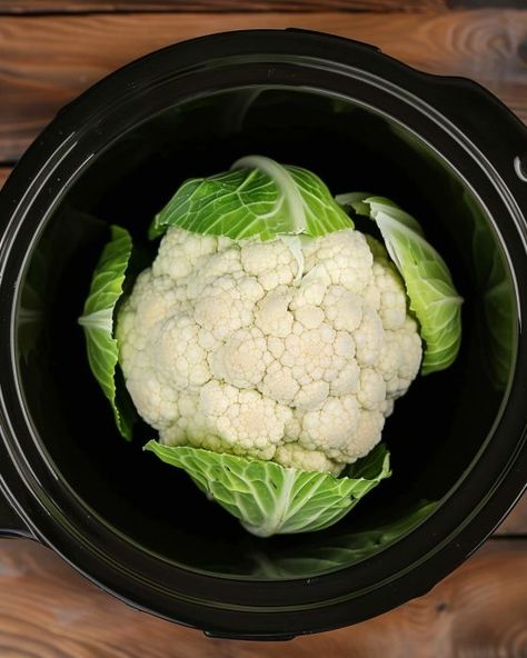 Crockpot Cauliflower, Whole Cauliflower, Slow Cooker Kitchen, Cauliflower Casserole Recipes, Sauteed Greens, Slow Cooker Pasta, Whole Roasted Cauliflower, Veggie Side Dishes, Crockpot Recipes Slow Cooker