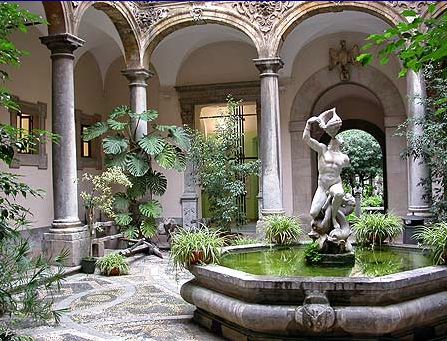 Ancient Greek Garden, Tuscan Courtyard, Greek Garden, Roman Garden, Roman House, Italian Garden, Italian Villa, Courtyard Garden, Dream Garden