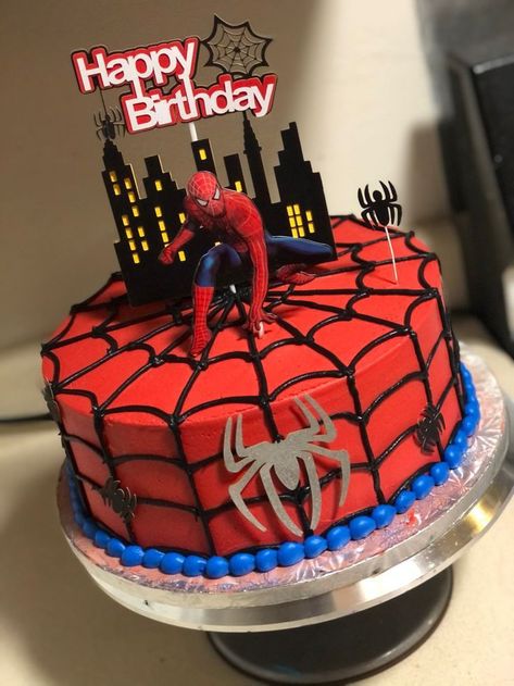 Spiderman Theme Cake, Pastel Spiderman, Spider Man Cake, Rodjendanske Torte, Spiderman Cake Topper, Red Birthday Cakes, Spiderman Birthday Cake, 13 Birthday Cake, Birthday Cake Decorating Ideas