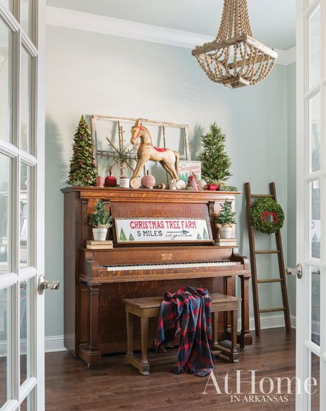 Past Meets Present | At Home in Arkansas Christmas Piano Decor, Piano Room Decor, Piano Decor, Christmas Piano, Log Home Interiors, Musical Theme, Gold Christmas Decorations, Beautiful Farmhouse, Festive Holiday Decor