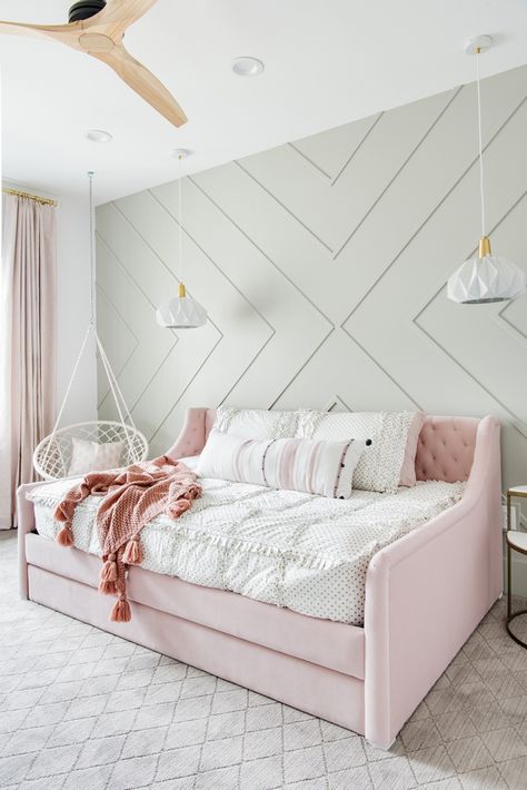 Cute Bedroom Wall Paint Ideas, Where To Put An Accent Wall, Preppy Accent Wall Bedroom, Toddler Accent Wall Girl, Toddler Girl Room Accent Wall, Teen Room Accent Wall, Toddler Girl Accent Wall, Girly Accent Wall, Accent Wall Teen Bedroom