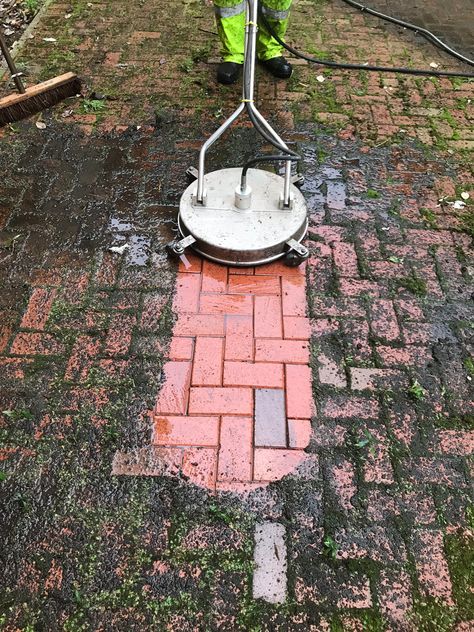 Pressure Washing Business, Best Pressure Washer, Florida Landscaping, Landscaping Florida, Outdoor Paving, Driveway Landscaping, Budget Garden, Roof Cleaning, Block Paving