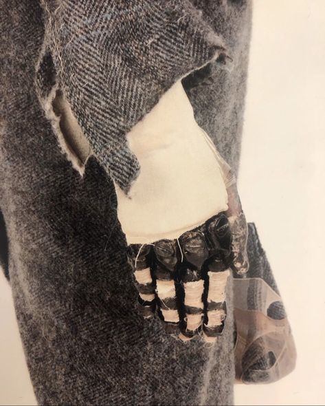 Margiela Archive, Deconstruction Fashion, The Dude, John Galliano, Spring 2024, Next Door, Aesthetic Outfits, On Tumblr, Gloves