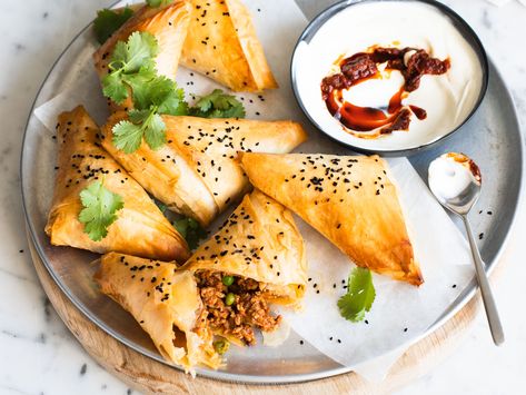 Pork Mince Samosas Samosa Filling, Apple Chutney, Tesco Real Food, Diwali Food, South African Recipes, Spiced Apples, Samosa, Filling Recipes, Food Presentation