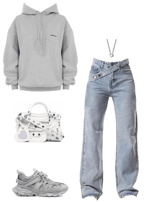 Balenciaga Tracks Outfit Girl, Balcengia Outfit, Balengiaca Outfit, Grey Balenciaga Track Outfit, Outfits With Balenciaga Tracks, Cute Balenciaga Outfits, Fits With Balenciaga Tracks, Balenciaga Outfits Women, Grey Balenciaga Sneakers Outfit