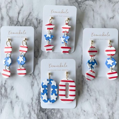 Red White And Blue Polymer Clay Earrings, Patriotic Clay Earrings, 4th Of July Clay Earrings, Earring Business, Polymer Clay Embroidery, Clay Sprinkles, Earring Inspo, Patriotic Earrings, Fimo Jewelry