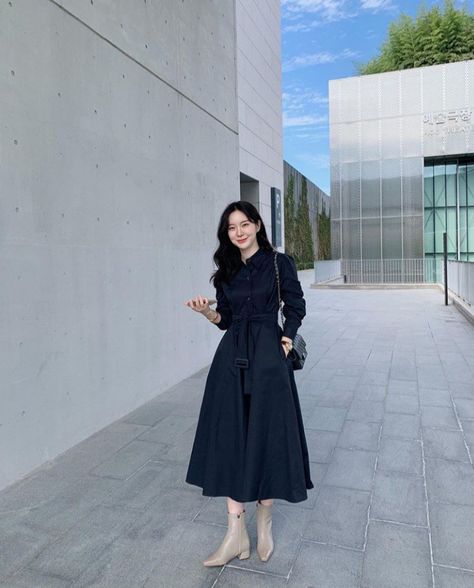 Dress Korean Style Party Black, Black Dress Korean Style, Drees Korean Style, Dress Korean Style Formal, Kemeja Korean Style, Long Dress Korean Style, Coat Korean Style, Casual Vacation Outfits, Dress Outfits Party