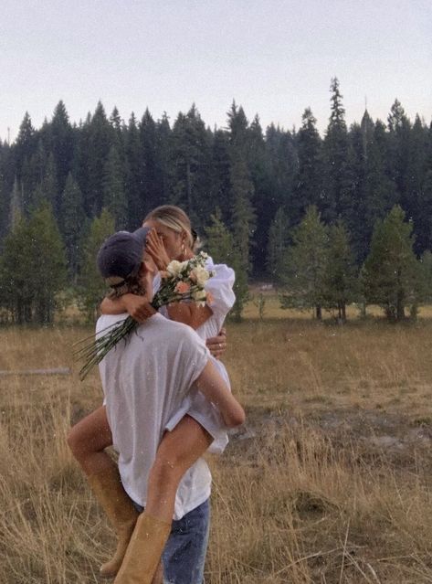 Farm Couple Aesthetic, Farm Couple, Aesthetic Farm, Manifesting My Dream Life, Board Pictures, Ranch Farm, Vision Board Pictures, My Prayer, My Future Life