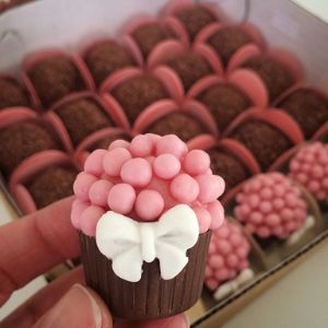 Delicious Pies, Chocolate Truffles, Mini Cakes, Just Desserts, Cake Pops, Truffles, Sweet Recipes, Nutella, Chocolates