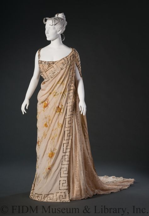 Evening ensemble, 1890’s From the FIDM Museum 1890s Fashion, 19th Century Fashion, Roman Fashion, Period Outfit, Greek Clothing, Retro Mode, Vintage Gowns, Antique Clothing, Old Fashion