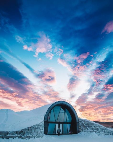 ICEHOTEL Jukkasjärvi Ice Hotel Sweden, Ice Hotel, Sweden Travel, Glamping Site, Destination Wedding Venues, Arctic Circle, Beautiful Hotels, Hotels Design, Travel Agent