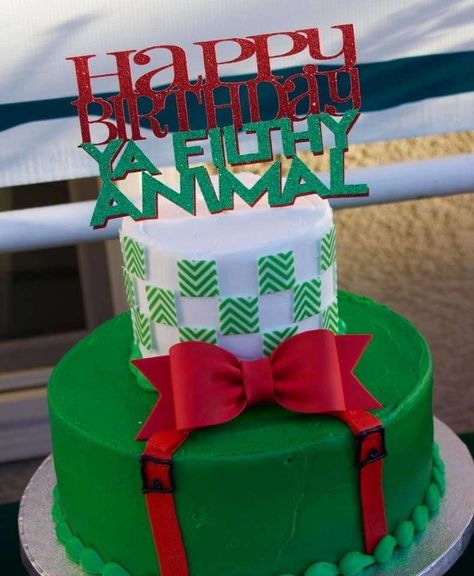 Sebastian’s home alone 1st birthday  | CatchMyParty.com Home Alone Birthday Party, Alone Birthday, Movie Cakes, Home Alone Christmas, Kids Christmas Party, Ya Filthy Animal, Filthy Animal, Ugly Christmas Sweater Party, Vintage Party