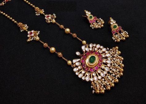 Meenakari Necklace, Temple Jewelry Necklace, Gold Necklace Indian, Gold Jewellry, Elegant Jewellery, Gold Jewelry Simple Necklace, Gold Necklace Indian Bridal Jewelry, Necklace Indian, Antique Jewelry Indian