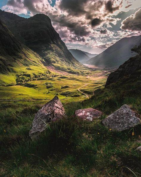 Scottish Landscape, The Great Escape, Vacation Places, Scottish Highlands, Lake District, Inspirational Pictures, Nature Pictures, Natural World, Beautiful Landscapes