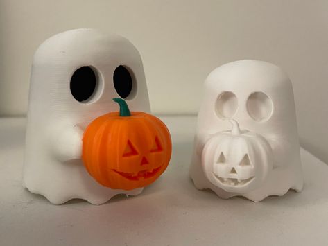 3d Printed Ghost, Ghost With Pumpkin, Christmas Ghost, Halloween 3d, Get In The Mood, 3d Printing Projects, Perfect Desk, A Ghost, Cute Ghost