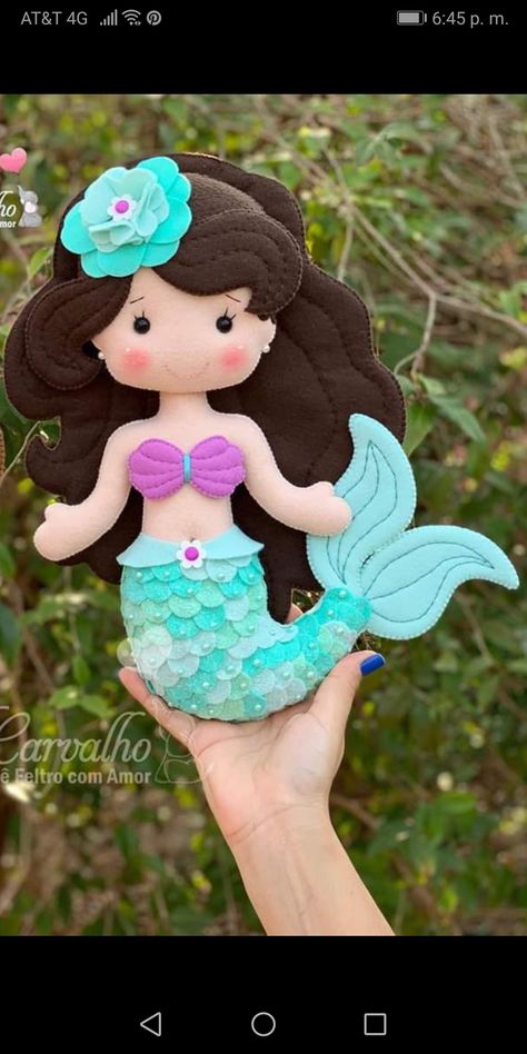 Felt Doll Patterns, Mermaid Birthday Party Decorations, Mermaid Crafts, Mermaid Ornament, Mermaid Halloween, Felt Crafts Patterns, Felt Crafts Diy, Mermaid Dolls, Mermaid Birthday Party