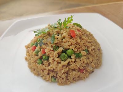 Soya Granules Upma | चकली Upma Recipe, Indian Recipe, Recipe Blog, Green Chilli, Cashew Nut, Green Peas, Curry Leaves, Green Chilies, Ghee