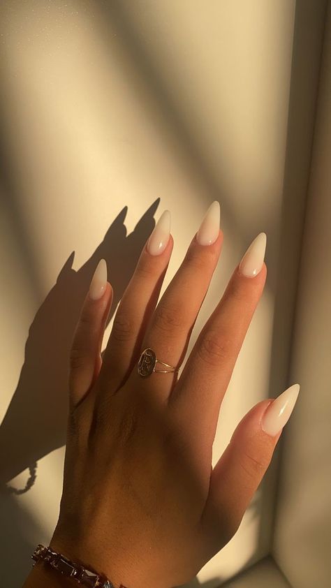 Milky Nails, Snap Friends, Work Nails, Chinese Symbols, Acrylic Nails Coffin Short, Elegant Nails, Classy Nails, Pretty Acrylic Nails, Chic Nails