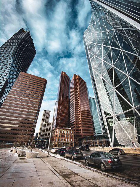 September 2 - Express Entry Draw invites 4,200 candidates to apply for PR Things To Do In Calgary, Toronto Photography, Best Travel Destinations, Amazing Buildings, Architectural Photography, Architecture Photo, City Buildings, Urban Photography, Travel And Tourism