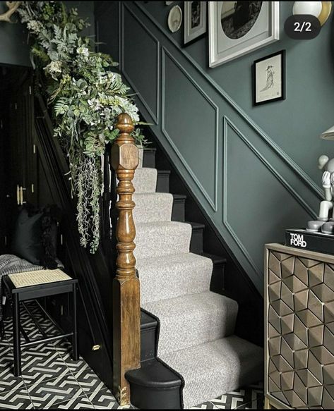 Edwardian Hallway, Stairs And Hallway Ideas, Victorian Hallway, Hallway Colours, House Staircase, Hallway Inspiration, Staircase Decor, Edwardian House, Hallway Designs