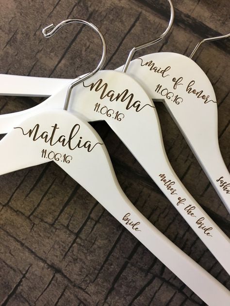 Hangers For Wedding, Wedding Coat Hangers, Bridesmaid Hanger, Engraved Hangers, Bridal Party Hangers, Name Hangers, Hanger Wedding, Bridesmaid Hangers, Bride Hanger