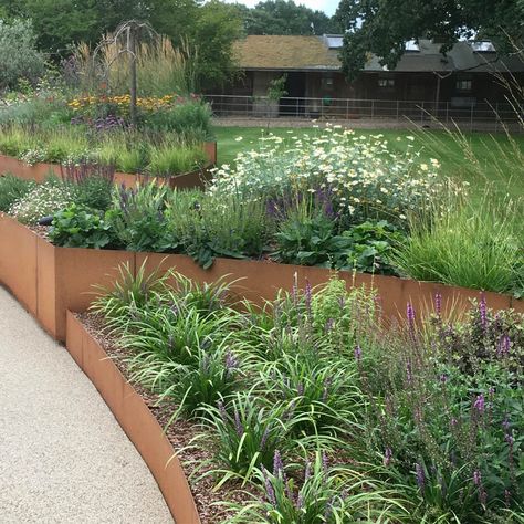 Garden Landscape Edging, Corten Edging, Steel Landscape Edging, Corten Steel Edging, Corten Steel Garden Edging, Corten Steel Retaining Wall, Corten Steel Retaining Wall Garden Design, Corten Steel And Gravel Steps, Corten Steel Path Edging