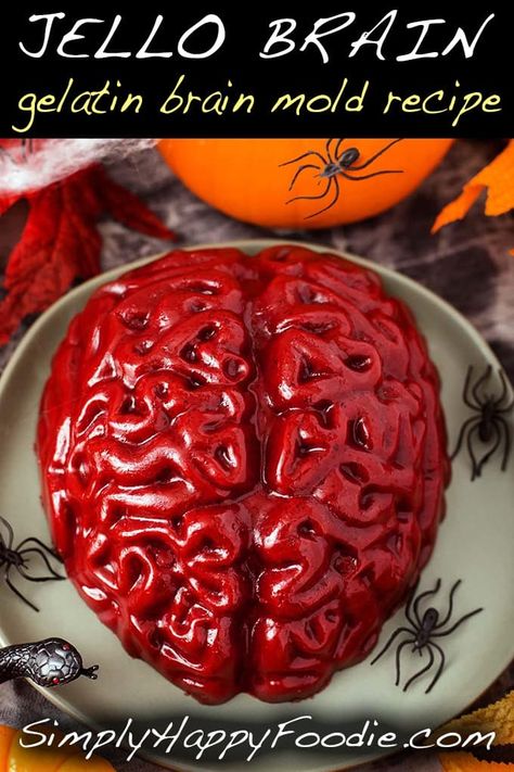 Halloween Jello Brain Recipe - Simply Happy Foodie Haunted Laboratory, Souper Halloween, Brain Jello Mold, Brain Recipes, Jello Brain, Brain Mold, Spooky Recipes, Zombie Food, Brain Cake