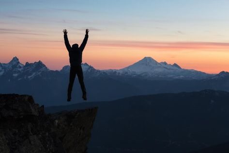 Adventurous man on top of the mountain | Premium Photo #Freepik #photo #mountain-top #mountain-hiking #peak #hiking Adventurous Men, Top Of The Mountain, Mountain Hiking, Mountain Top, Premium Photo, The Mountain, Hiking