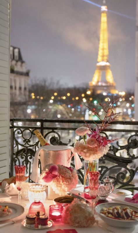 Plaza Athenee Paris, Plaza Athenee, Dubai Outfits, French Aesthetic, Romantic Dream, Pretty Pink Princess, Parisian Vibes, Paris Aesthetic, Dream Lifestyle