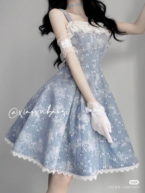 Fairytale Prom Dress, Los 70s, Summer Fashion Dresses Casual, Blue Coquette, 사진 촬영 포즈, Old Fashion Dresses, Fashion Sketches Dresses, Sketches Dresses, Kawaii Fashion Outfits